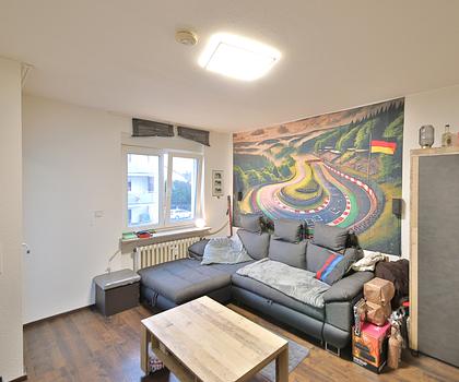 Charmante, vermietete Etagenwohnung mit Balkon – gepflegt, ruhige Atmosphäre und Kapitalanlage