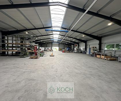 Moderne, beheizbare Halle für Produktion/Lage im Gewerbegebiet Loxstedt