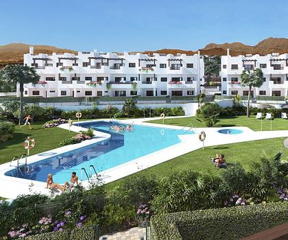 Komfortable Wohnungen mit 2 Schlafzimmern, Tiefgaragenstellplatz und Gemeinschaftspool nur 600 m vom Strand