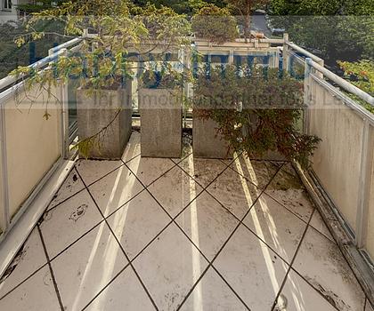 traumhafte und bezugsfreie Galerie Maisonette Wohnung in Taufkirchen / TG / EBK / Dachterrasse