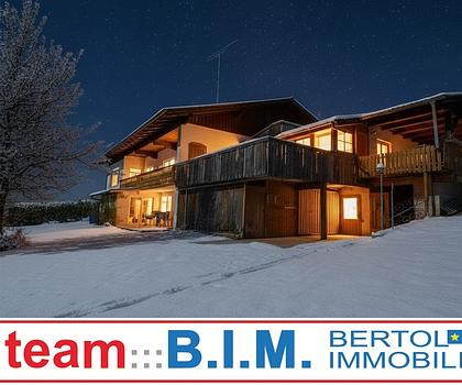 Magie der Weite | Unverbaubare Alleinlage oberhalb von Traunstein mit Neubauprivileg