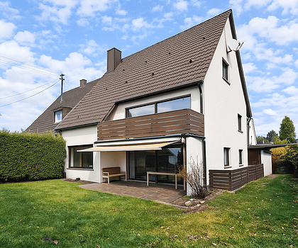 Familienidylle mit Potential: Großzügiges Wohnen in ruhiger Lage von Lohhof