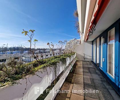 Toplage im Olympiadorf: Großzügiges Wohnen mit traumhafter Aussicht.