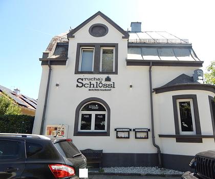 Moderne Gastronomiefläche in Toplage – Voll ausgestattet mit großzügigem Gastgarten und Außenbar