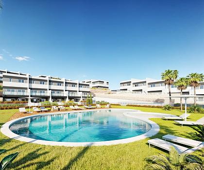 Reihenhäuser mit 3 Schlafzimmern, 2 Bädern, Gäste-WC und Kfz-Stellplatz in wunderschöner Anlage nur 5 km vom Strand