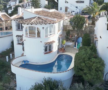 3 Schlafzimmer-Villa mit Panoramablick und Pool in Monte Pego