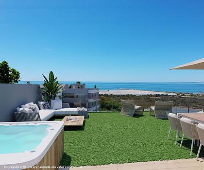 Penthouse-Wohnungen mit 2 Schlafzimmern, 2 Bädern, Vorinstallation Klimaanlage, Kfz-Stellplatz, Meerblick und Gemeinschaftspool nur 100 m vom Strand