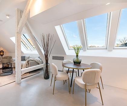 Stylische 3-Zimmer-Maisonette mit Dachterrasse und Loftflair nahe des Elisabethmarkts