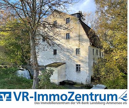 außergewöhnliches Grundstück mit Altbestand