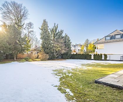 Ruhige Lage am Isarhochufer: Baugrundstück von 1.240 m² in idealer Ausrichtung