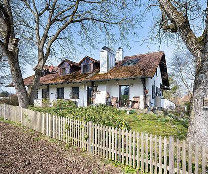 Mehr Platz. Mehr vom Leben. Vielseitiges Ein-/Zweifamilienhaus mit Mehrwert