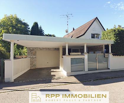 Willkommen in Ihrem neuen Zuhause! Einfamilienhaus, 5 Zimmer, Kamin, Garage und Stellplatz davor