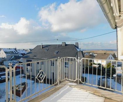 Osburg zwischen Schweich und Hermeskeil - moderne 4 Zi. Maisonette Whg.- hoch oben: Ihr neues Wolkenguckmalheim