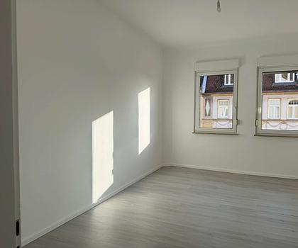 HEGERICH: Frisch renovierte 3-Zimmer Wohnung am Fürther Stadtpark!