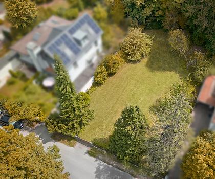 Grünes Refugium in Hadern – Baugrundstück mit Vorbescheid für ein Mehrfamilienhaus