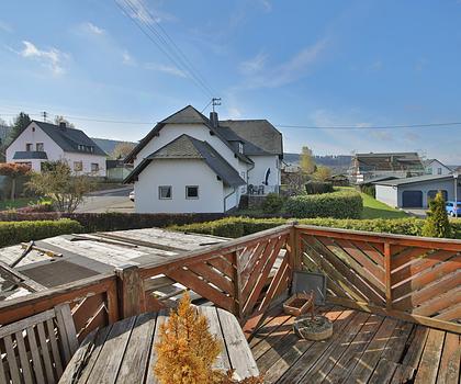 Solides 2-Familienhaus mit Potenzial!