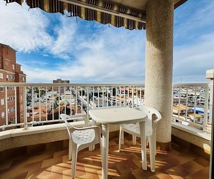 Appartement mit 2 Schlafzimmern, 1 Bad, Tiefgaragenstellplatz und Gemeinschaftspool