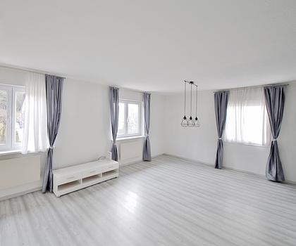 Gepflegtes Zweifamilienhaus mit moderner Technik, PV-Anlage & vielseitigem Nutzungspotenzial