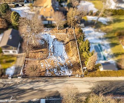 Familienfreundliche Lage: Attraktives Baugrundstück mit Baugenehmigung