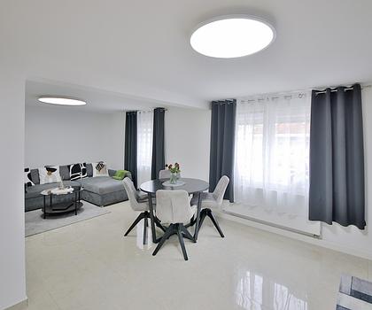 Kuscheliges Zuhause, kernsaniert! Baugrundstück mit Potenzial inklusive!