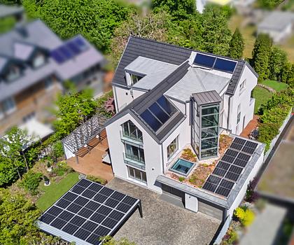 Maximale Flexibilität auf über 430 m²: High-End-Villa mit Lift, Büro, Heimkino und Spa-Oase