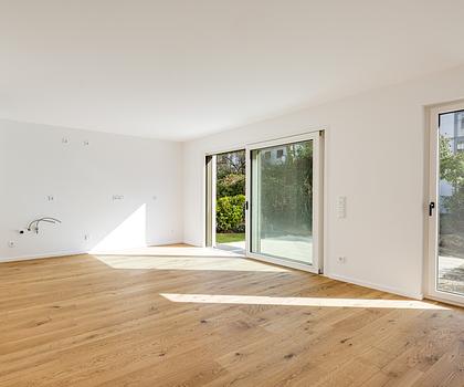 Neubau: Sehr reizvolle 3-Zimmer-Gartenwohnung mit eleganter Ausstattung