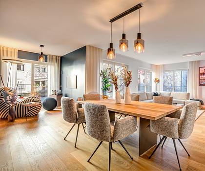 Urbane Bestlage in Isarnähe: Stylisches 4-Zimmer-Domizil mit Design-Ästhetik und geschützter Loggia