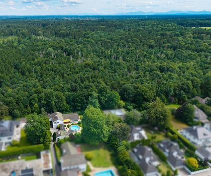 Entschleunigung und Ruhe: Baugrundstück von 1.775 m² in grüner Waldrandlage