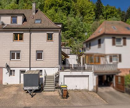 Fachwerk-Doppelhaushälfte mit besonderem Charme und Potenzial