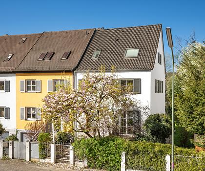 Modernisiertes Stadthaus von 1934 im begehrten, familienfreundlichen Gern