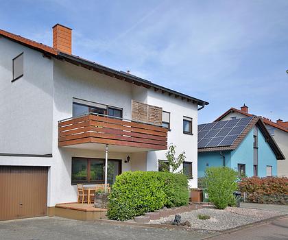 Gemütliche 1,5-Zimmer-Erdgeschosswohnung mit Terrasse in guter Lage von Hockenheim