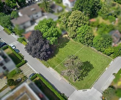 Baugrundstück mit genehmigtem Doppelhausprojekt und über 330 m² möglicher Wohnfläche