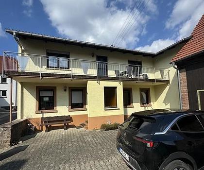 BIETERVERFAHREN - Ausblick - endlose Weite - höchste Gemeinde der Pfalz - großz. Haus - 1 oder 2 WE!
