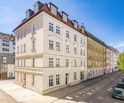 Rarität im Glockenbach: Hochklassiges Wohn-/Gewerbe-Ensemble aus frisch saniertem Altbau & Neubau