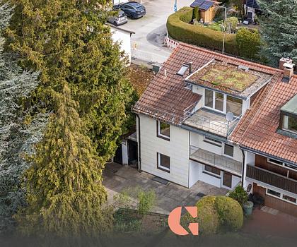 Investment: sanierungsbedürftige DHH in zentraler Lage von Puchheim