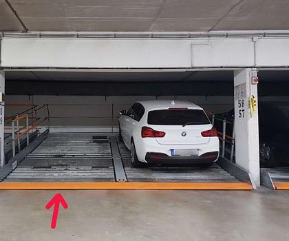 Nähe Münchner Freiheit: Duplex Stellplatz OBEN. Keine zusätzliche Käuferprovision.