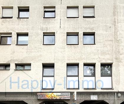 gepflegter Laden in Lauflage mit Lager im Keller in Pasing zu kaufen