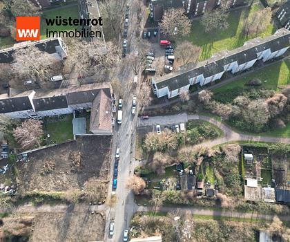 Urbanes Bauland in unterschätzter Lage - Teilung für Reihenhäuser oder DHH möglich!