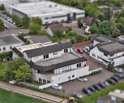 Perfekter Mix mit Top-Rendite: Wohn- und Gewerbe-Ensemble auf großem Areal