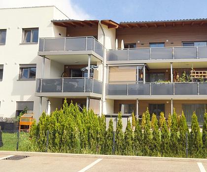 Exklusive voll möblierte Gartenwohnung mit Whirlpool, Terrasse & Nähe zu Salzburg zur Miete