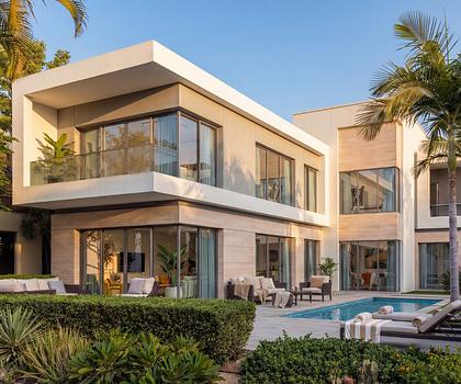 5-Zimmer Estate-Villa mit Pool und Garten in luxuriöser Anlage