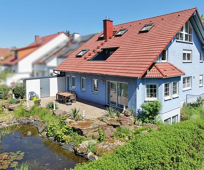 Großzügiges Einfamilienhaus mit vermieteter Maisonette-Einliegerwohnung in Karlsruhe-Grötzingen