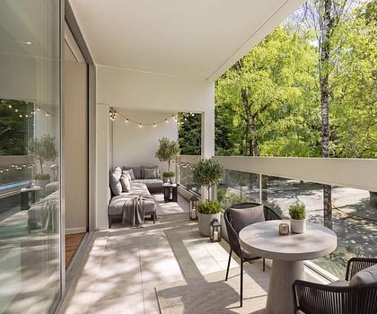 Exzellente und ruhige Lage, stilvolle Nachbarschaft: Großzügige 3-Zimmer-Wohnung mit Loggia