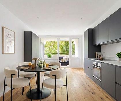 Perfekte WG-Wohnung mit 4,5 Zimmern und zwei Bädern