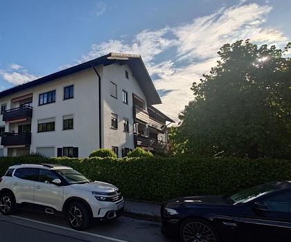 Bad Tölz:
Attraktives, vermietetes 1-Zimmer-Apartment mit Terrasse und TG-Stellplatz