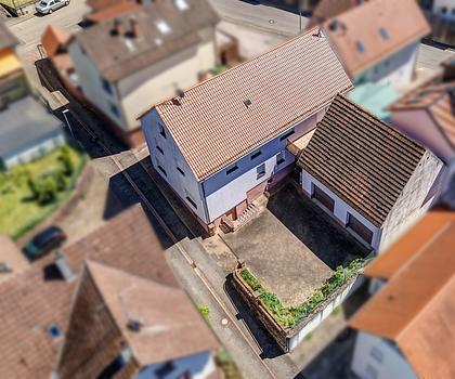 Zukunftsstarkes Mehrfamilienhaus – aktuell 2 Wohneinheiten, Potenzial für bis zu 8 Einheiten