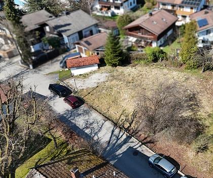 Attraktives Baugrundstück mit vielseitigen Bebauungsmöglichkeiten in Kolbermoor - Grundstück A
