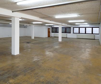 Ausstellung / Verkaufsfläche in Sauerlach, optional mit Lager / Produktionsfläche