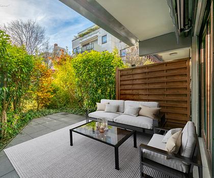 Geschmackvolle Maisonettewohnung mit Terrasse und Balkonen in ruhiger Lage