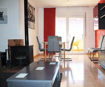 Wohnung mit 3 Schlafzimmern, Parkplatz und Abstellraum